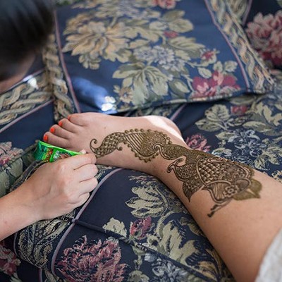 Debaroti Ghosh brings traditional mehndi henna art to Oklahoma