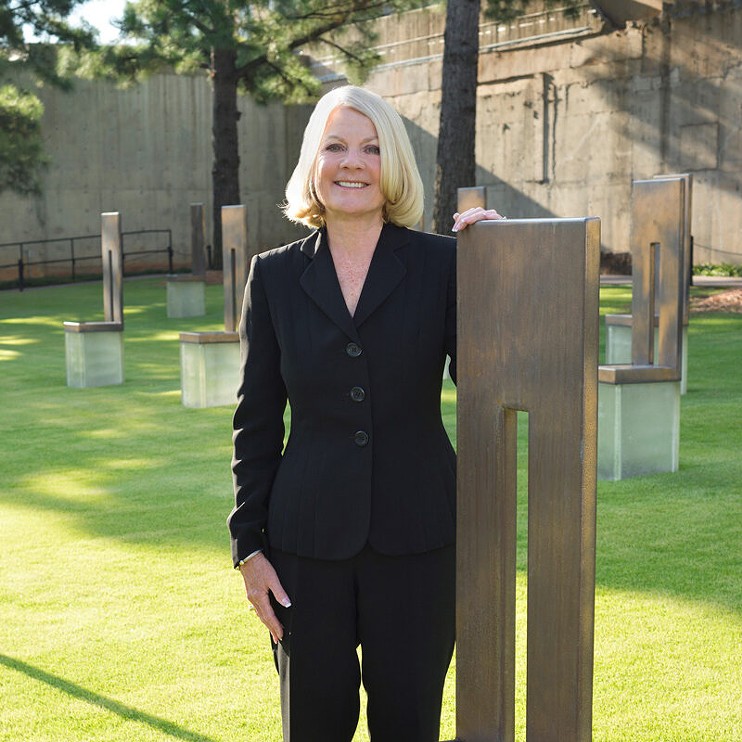 Susan Winchester Leads EYEwitness Tour at the Oklahoma City National Memorial Museum