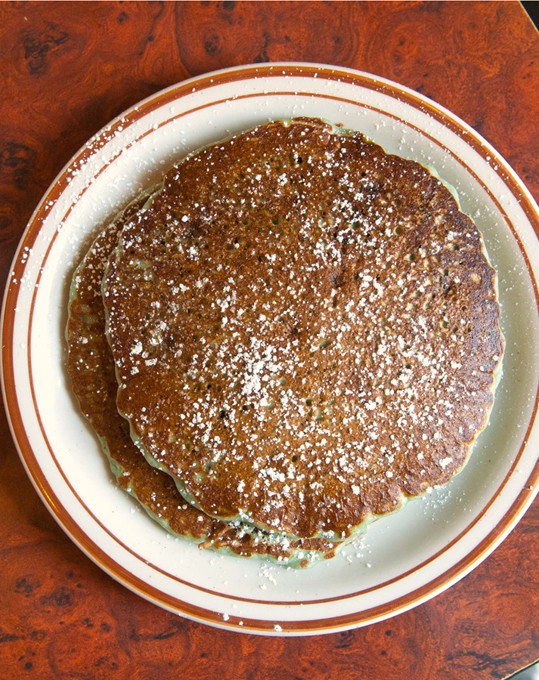 Food Briefs: Pancakes & Booze, Twelve Oaks Restaurant and more