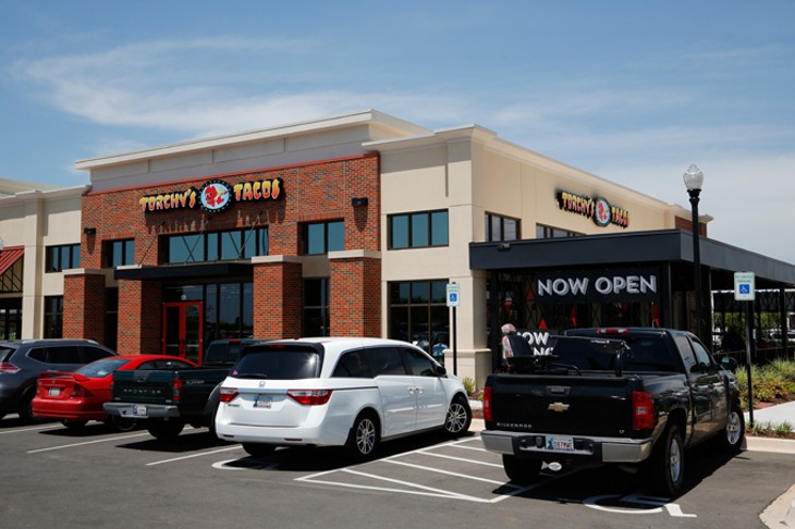 Food Briefs: Torchy's Tacos, Bonjour and Lost Highway